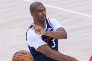 解說：快船對保羅這事干得有點(diǎn)沒品 唯一的解釋是想要化整為零