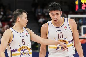 北控男籃新賽季目標：站穩(wěn)八強 向更高名次沖擊