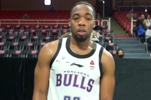 難救主！阿諾斯克13中8空砍全隊(duì)最高19分外加8板 罰球5中3