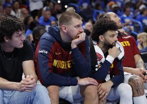 砍50+且TS%超九成！最近三位為約基奇、戈登、穆雷 庫里三次做到