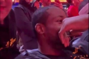 尺度挺大！小佩頓比賽期間分享撩騷過(guò)程 庫(kù)明加讓他重拳出擊