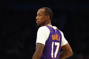 高效替補(bǔ)！布耶半場(chǎng)4投3中&三分1中1 得到7分1板