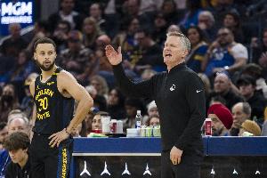 今日超級殘陣勝騎士！ESPN勝率預(yù)測：背靠背勇士52.6% 公牛47.3%