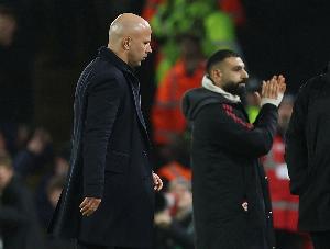 特里：我不得不贊同薩拉赫的說(shuō)法，他確實(shí)被當(dāng)做替罪羊了