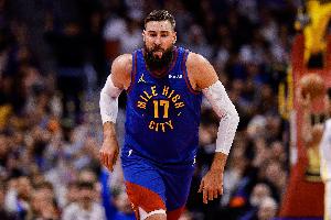 運動戰(zhàn)百發(fā)百中！瓦蘭7投全中高效得到15分6板2助