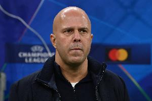 斯洛特：小基耶薩已準備好參加比賽 伊薩克和?；倏藭啻顧n