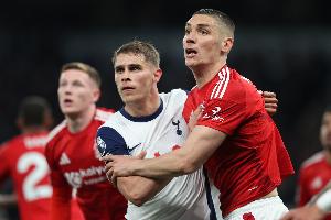 森林后衛(wèi)米倫科維奇：保持零封非常重要，這是全隊努力的結(jié)果